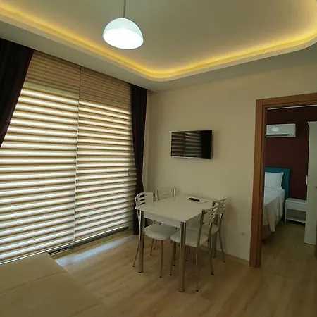 Aparthotel Arti̇m *