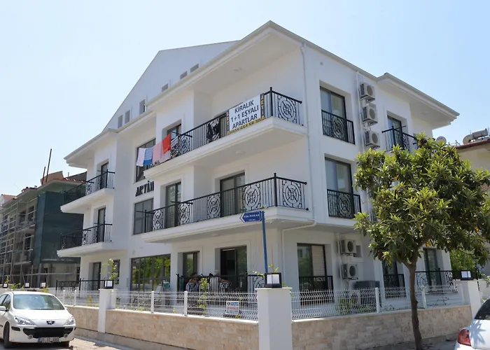 Arti̇m フェティエ