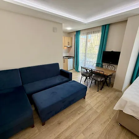 Arti̇m Aparthotel 3*