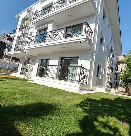 Ξενοδοχείο με διαμερίσματα Arti̇m